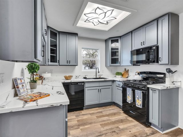 5675 Sylmar Road, Houston, TX 77081