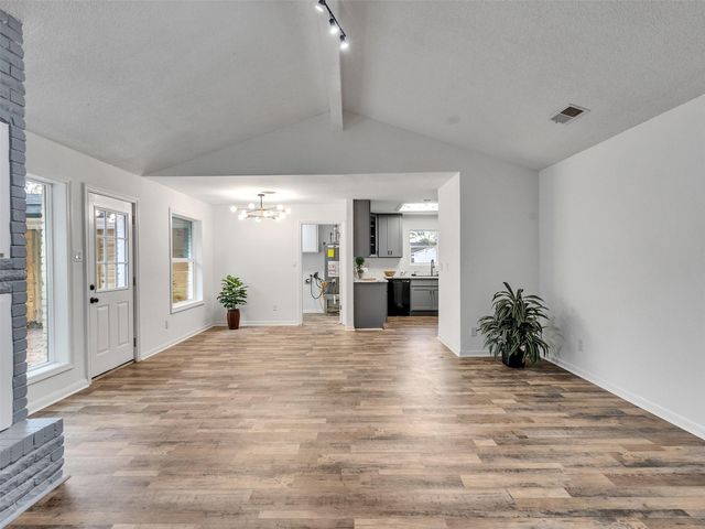 5675 Sylmar Road, Houston, TX 77081