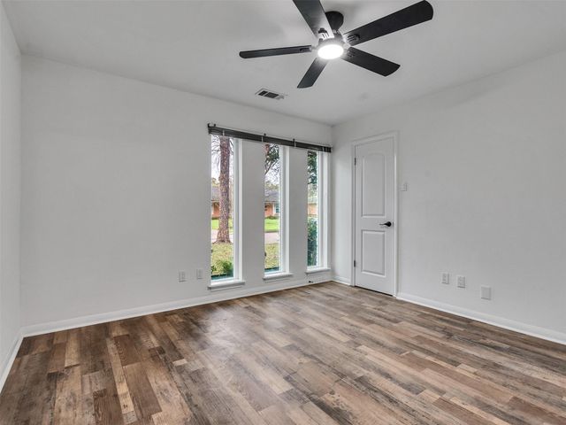 5675 Sylmar Road, Houston, TX 77081