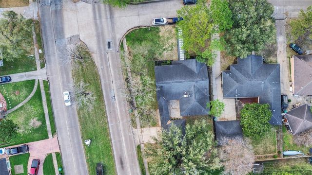5675 Sylmar Road, Houston, TX 77081