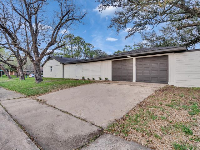 5675 Sylmar Road, Houston, TX 77081