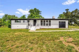 2710 E Greensboro Chapel Hill Road, Snow Camp, NC 27349