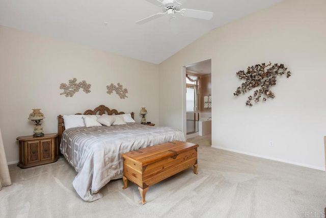 2357 Amber Oak Ln, Escondido, CA 92027