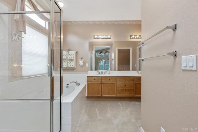 2357 Amber Oak Ln, Escondido, CA 92027