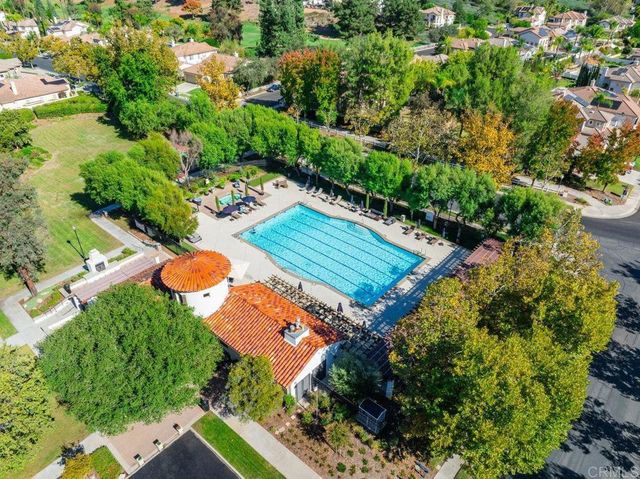 2357 Amber Oak Ln, Escondido, CA 92027