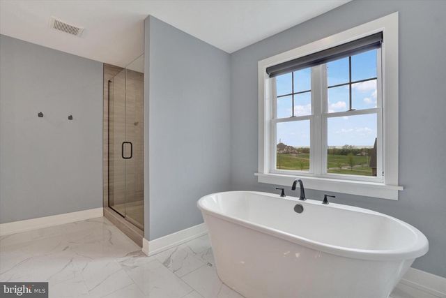 7186 STERLING RD, Harrisburg, PA 17112