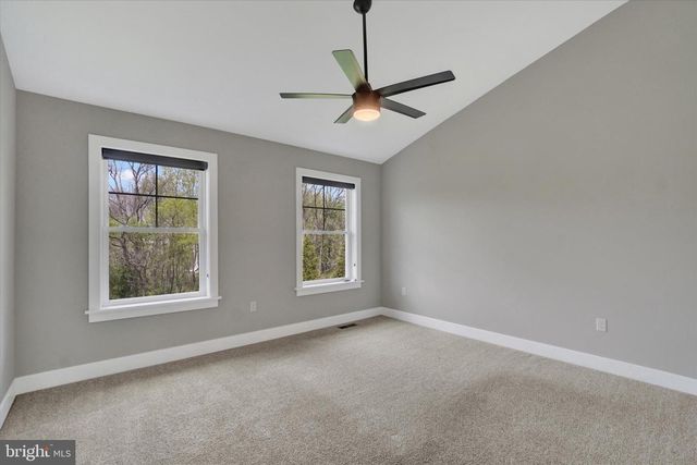 7186 STERLING RD, Harrisburg, PA 17112
