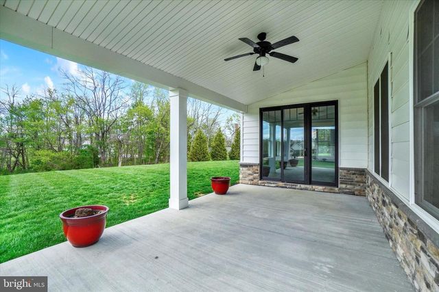 7186 STERLING RD, Harrisburg, PA 17112