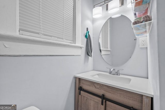 1002 W 52nd Street, Savannah, GA 31405