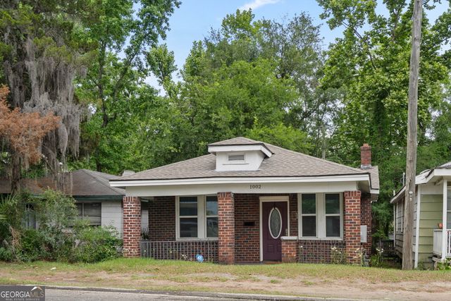 1002 W 52nd Street, Savannah, GA 31405