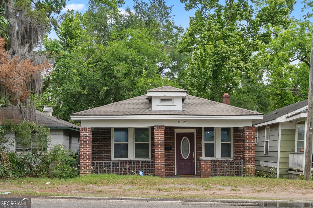 1002 W 52nd Street, Savannah, GA 31405