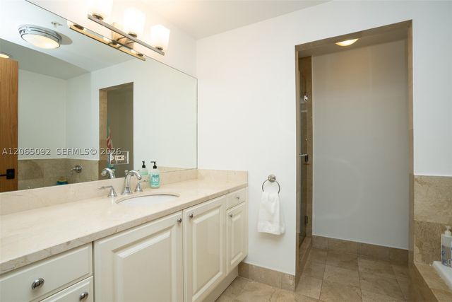 3400 SW 27th Ave 1607, Coconut Grove, FL 33133