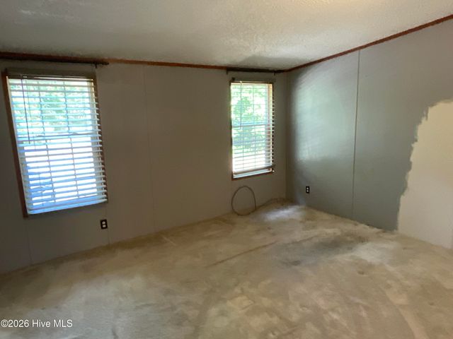 1220 Saint Johns Church Road, Hampstead, NC 28443