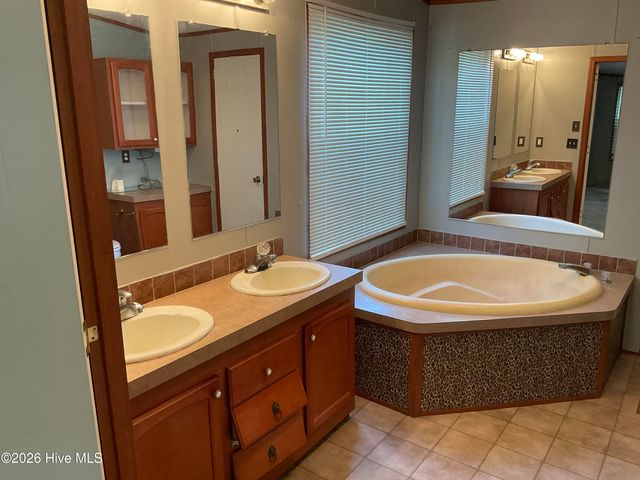 1220 Saint Johns Church Road, Hampstead, NC 28443