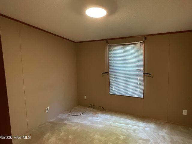 1220 Saint Johns Church Road, Hampstead, NC 28443