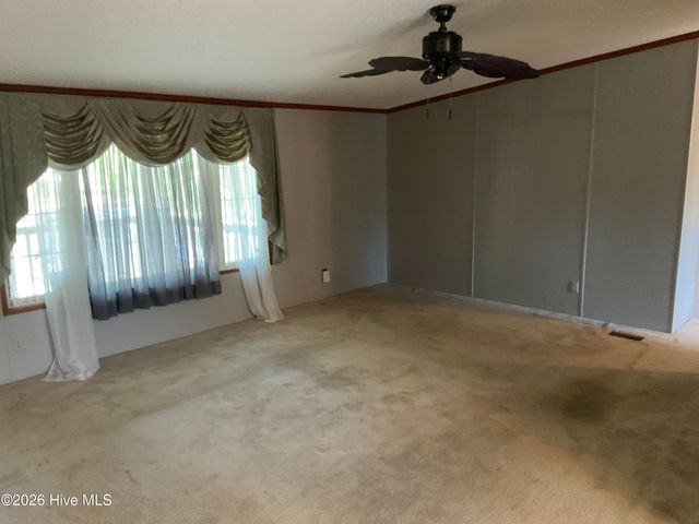 1220 Saint Johns Church Road, Hampstead, NC 28443