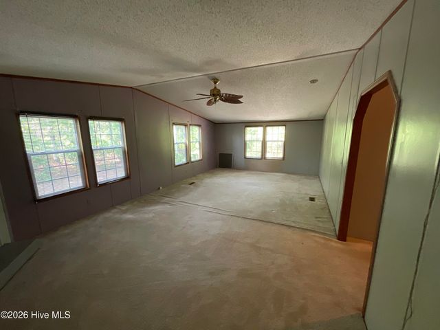 1220 Saint Johns Church Road, Hampstead, NC 28443