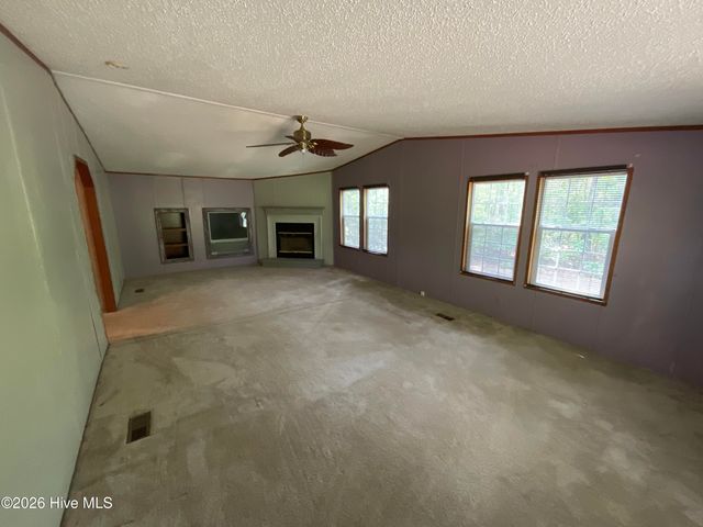 1220 Saint Johns Church Road, Hampstead, NC 28443
