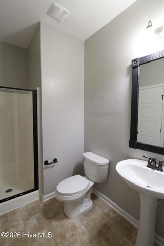 305 William Sharp Way, Jacksonville, NC 28546