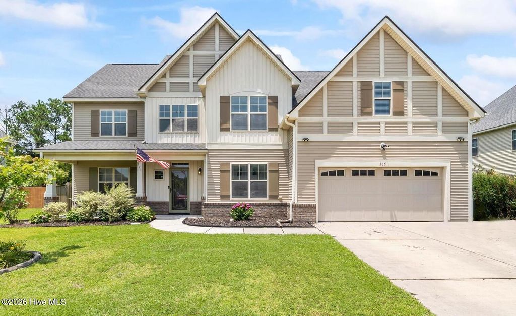 305 William Sharp Way, Jacksonville, NC 28546