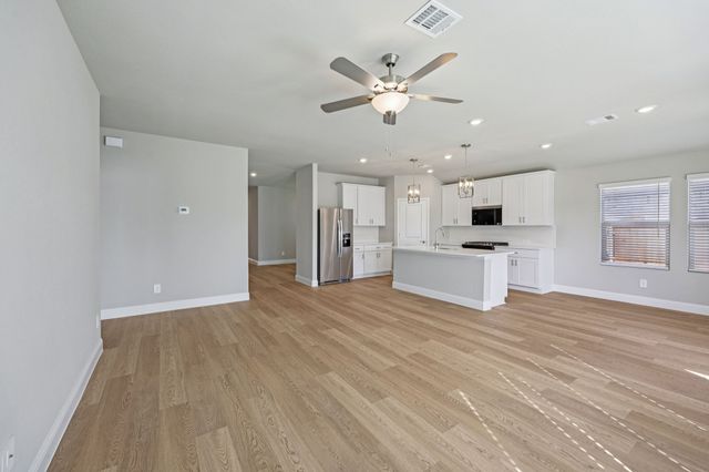 4216 Palestine Drive, Farmersville, TX 75442