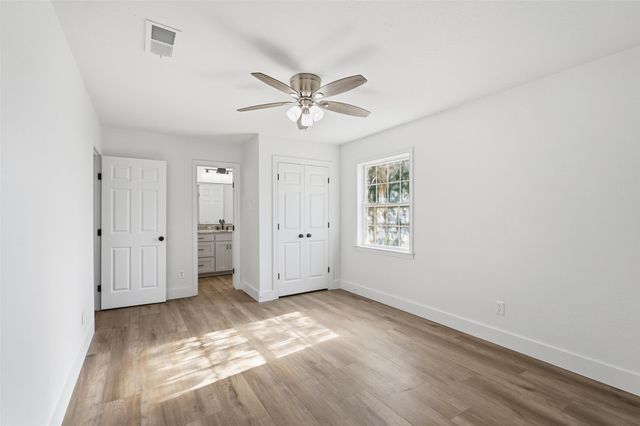 9938 John Flowers Road, Wills Point, TX 75169