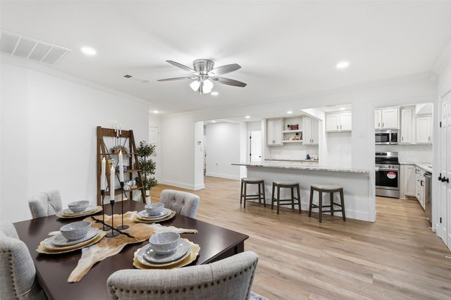 9938 John Flowers Road, Wills Point, TX 75169