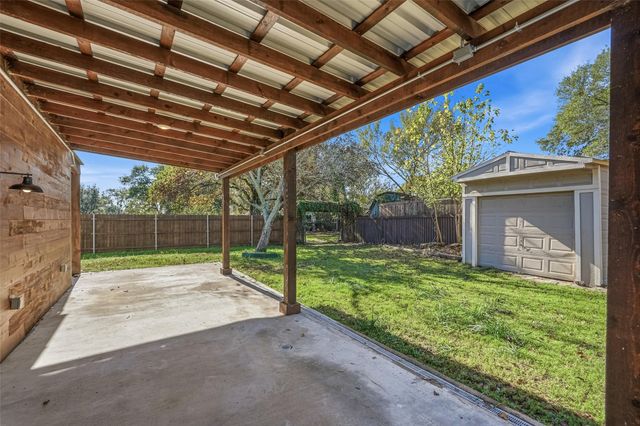 9938 John Flowers Road, Wills Point, TX 75169