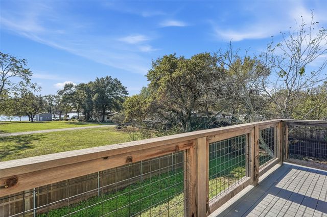 9938 John Flowers Road, Wills Point, TX 75169