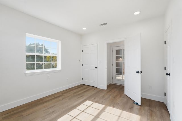 9938 John Flowers Road, Wills Point, TX 75169