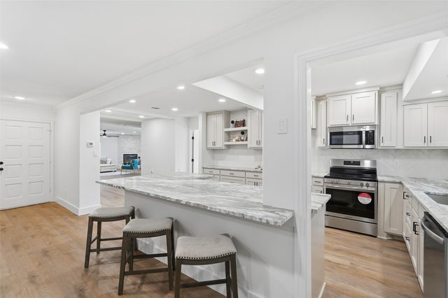 9938 John Flowers Road, Wills Point, TX 75169