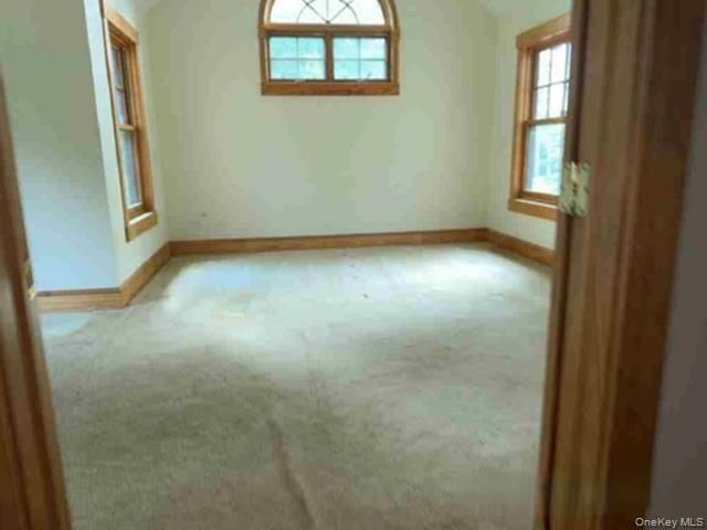 6 Brookside Lane, Ossining, NY 10562