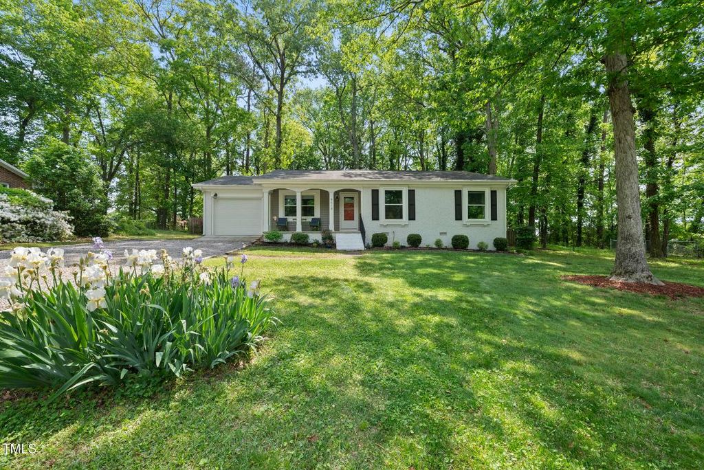 8613 Lobelia Street, Raleigh, NC 27603