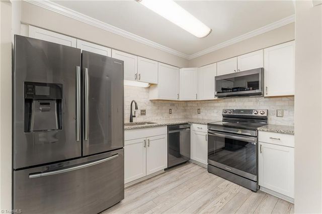 2650 Tantelon Place, Winston-salem, NC 27127