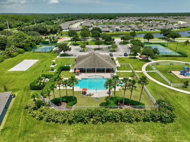 5330 San Benedetto Place, Fort Pierce, FL 34950