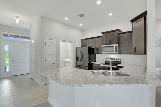 5330 San Benedetto Place, Fort Pierce, FL 34950