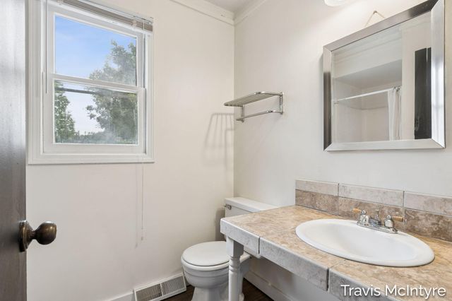 1040 Fonger Street Ne, Algoma Twp, MI 49345
