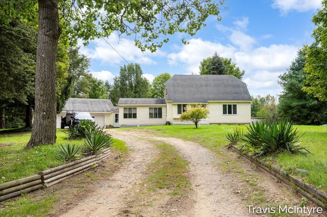 1040 Fonger Street Ne, Algoma Twp, MI 49345