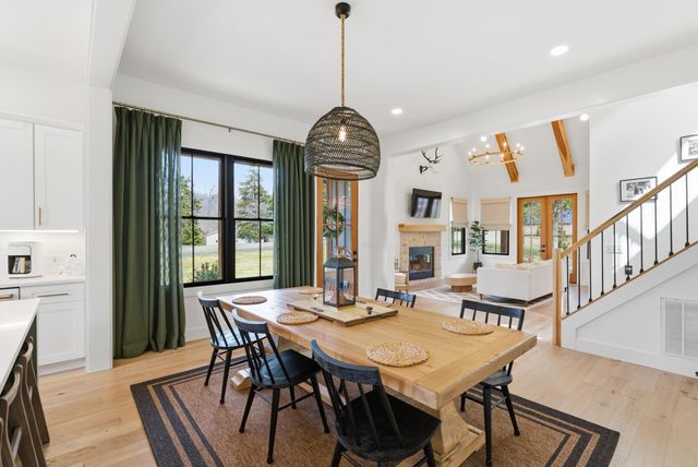 255 Lantern Way, Jamestown, KY 42629