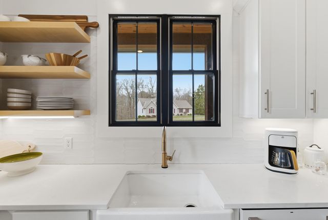 255 Lantern Way, Jamestown, KY 42629