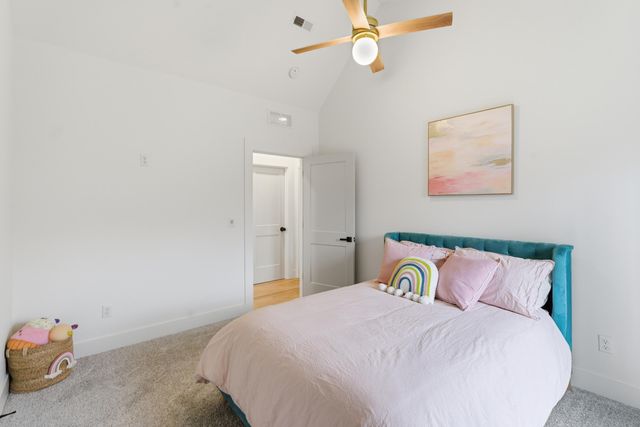 255 Lantern Way, Jamestown, KY 42629