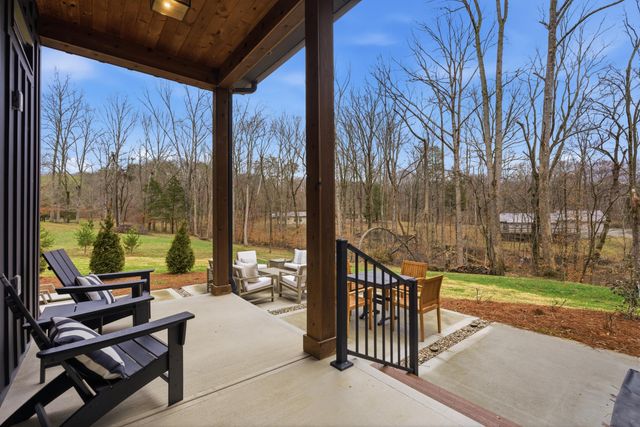 255 Lantern Way, Jamestown, KY 42629