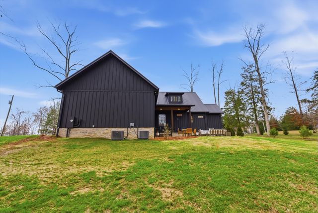 255 Lantern Way, Jamestown, KY 42629