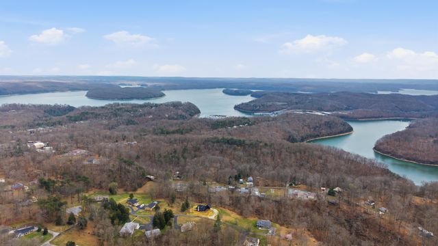 255 Lantern Way, Jamestown, KY 42629