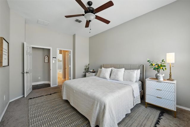 6121 Paddlefish Drive, Fort Worth, TX 76179