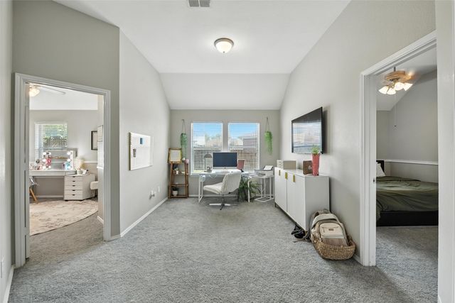 6121 Paddlefish Drive, Fort Worth, TX 76179