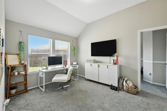 6121 Paddlefish Drive, Fort Worth, TX 76179