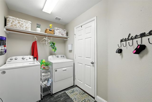 6121 Paddlefish Drive, Fort Worth, TX 76179