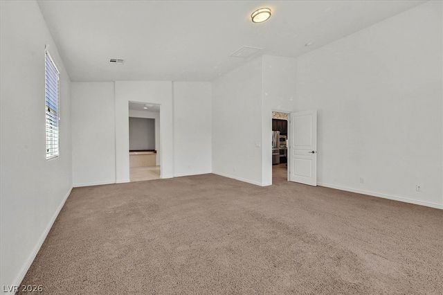 8013 Glimmerglass Avenue, Las Vegas, NV 89178