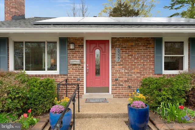 6327 EVERGLADES DR, Alexandria, VA 22312